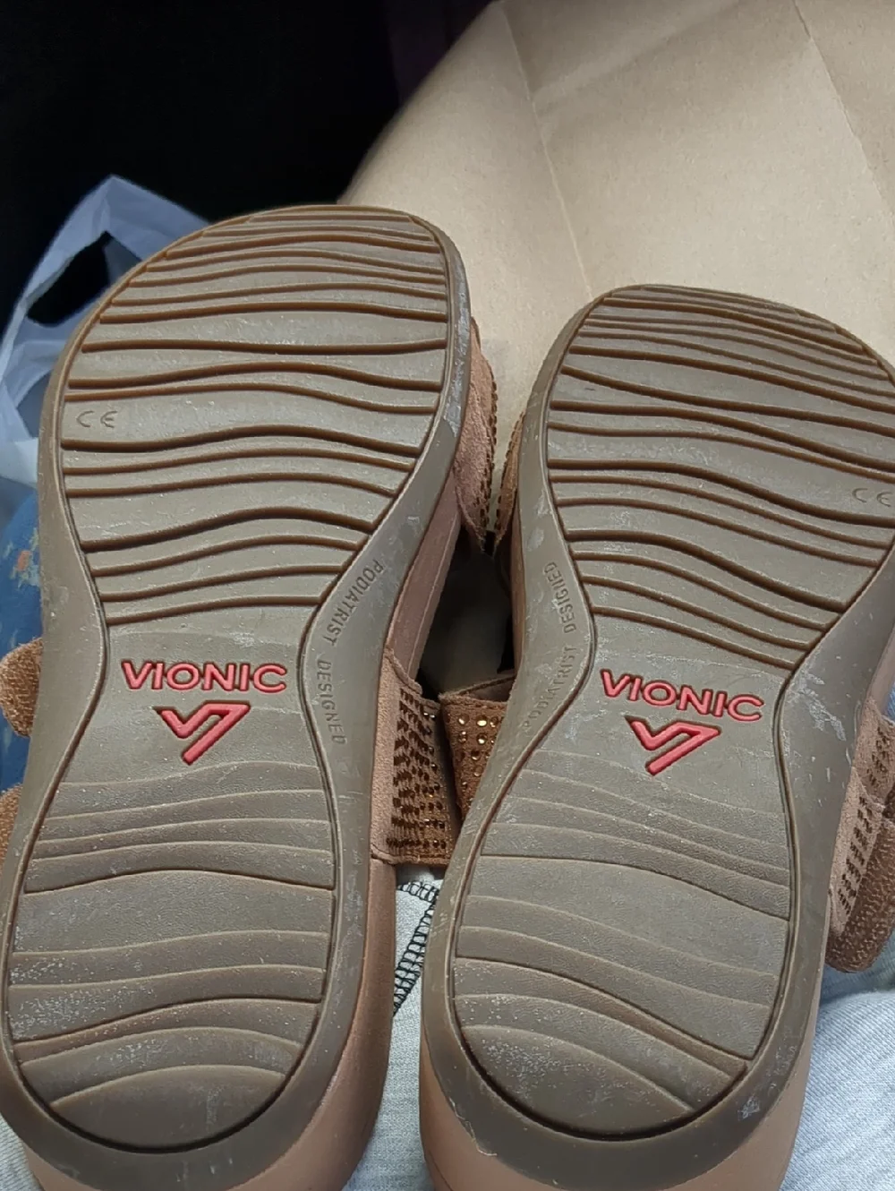 NEW Vionic Pacific Alexis Platform Sandal - Picture 8 of 10